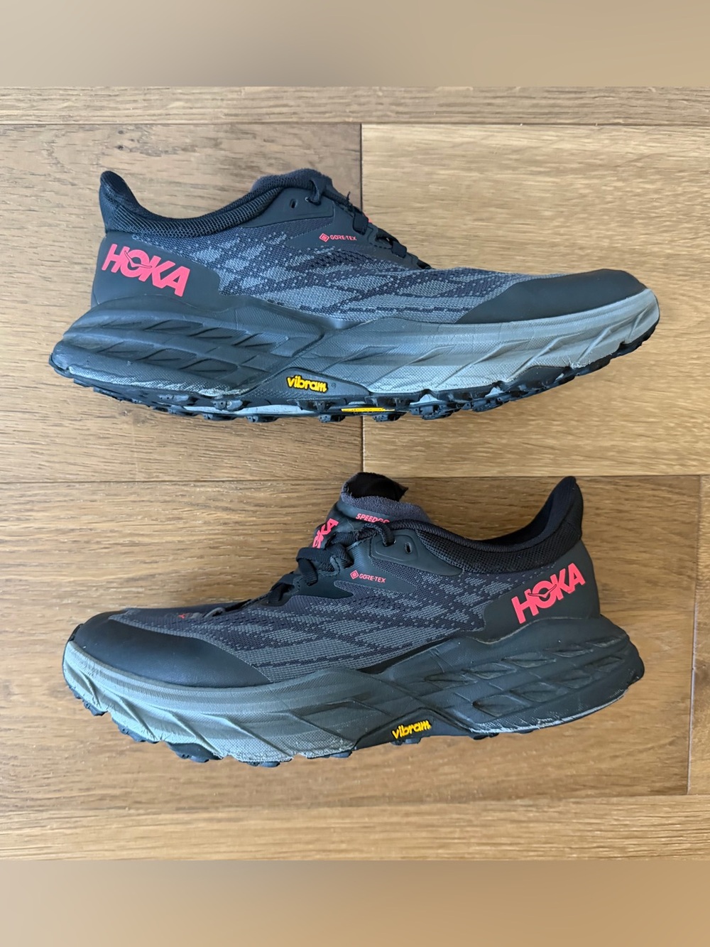 Hoka One One Speedgoat 5 GORE-TEX Trail Running Shoes Women's Size 8.5